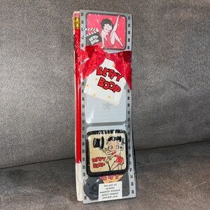 Betty Boop Notepad & accessories.